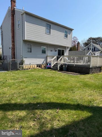715 SWARTHMORE AVE, Folsom, PA 19033