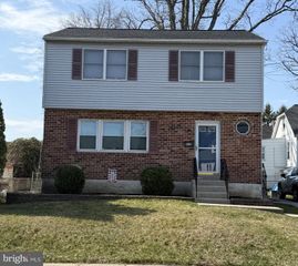 715 SWARTHMORE AVE, Folsom, PA 19033