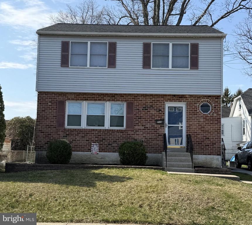 715 SWARTHMORE AVE, Folsom, PA 19033