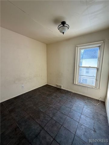 95 Sheffield Avenue, Buffalo, NY 14220