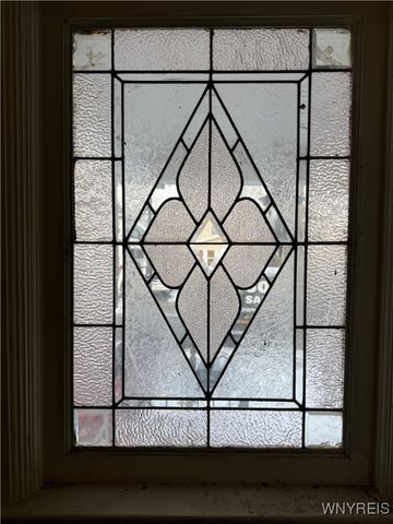 95 Sheffield Avenue, Buffalo, NY 14220