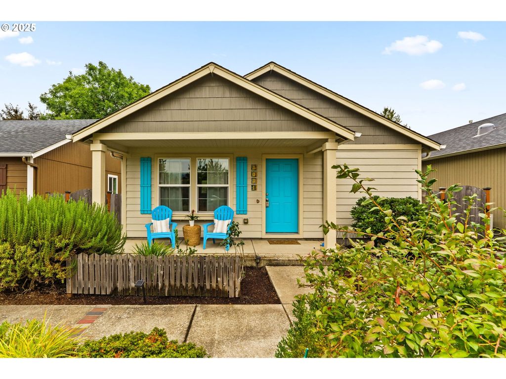 3031 HUMMINGBIRD Ln, Eugene, OR 97405
