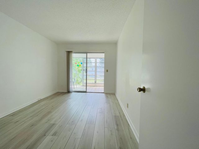 333 Farnham P, Deerfield Beach, FL 33442