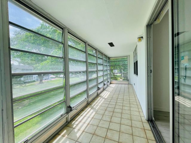 333 Farnham P, Deerfield Beach, FL 33442