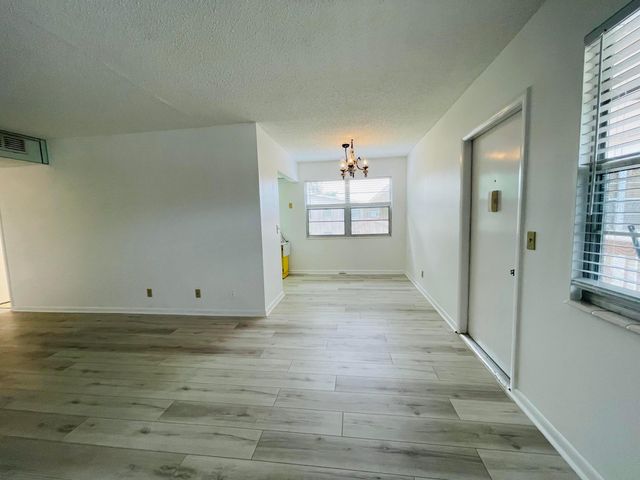 333 Farnham P, Deerfield Beach, FL 33442