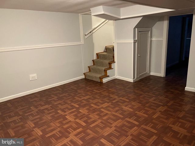 4025 CLAY PL NE, Washington, DC 20019