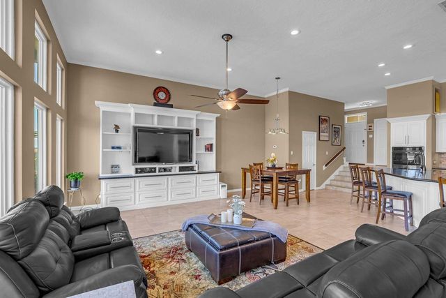 1234 Lake View Drive, Montgomery, TX 77356