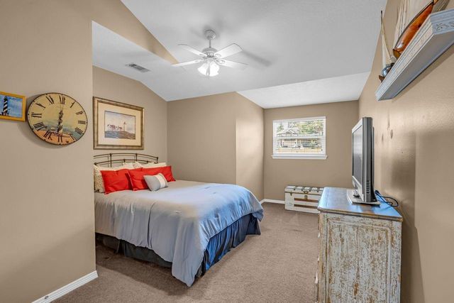 1234 Lake View Drive, Montgomery, TX 77356