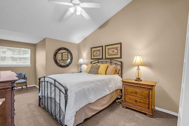 1234 Lake View Drive, Montgomery, TX 77356