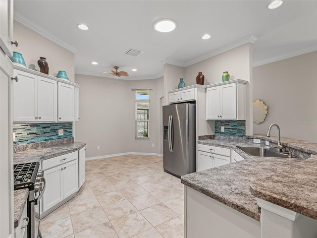 2716 LYALL LOOP, The Villages, FL 32163