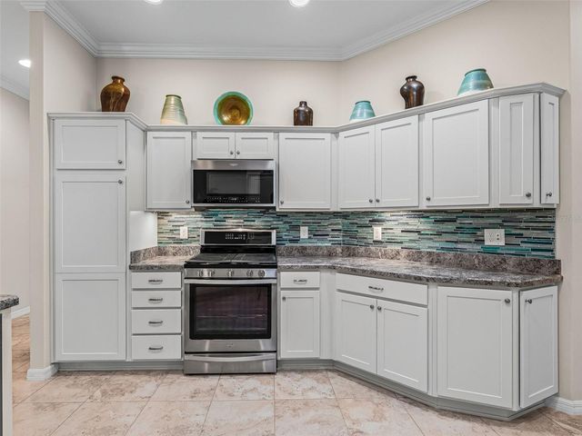 2716 LYALL LOOP, The Villages, FL 32163