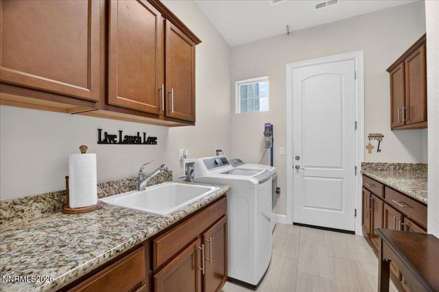 11600 Diamond Stream Drive, Sparks, NV 89441