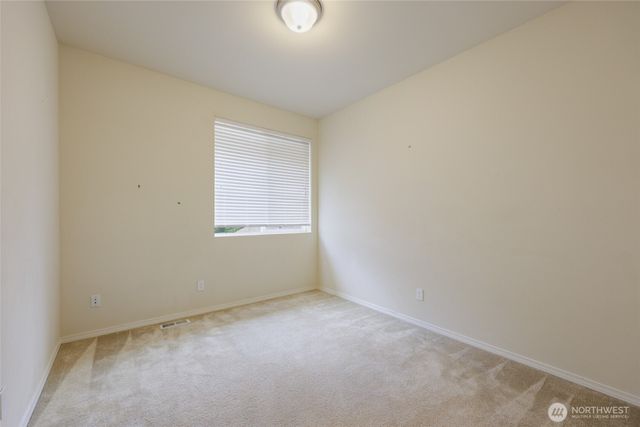 9212 Campus Glen Drive NE, Lacey, WA 98516