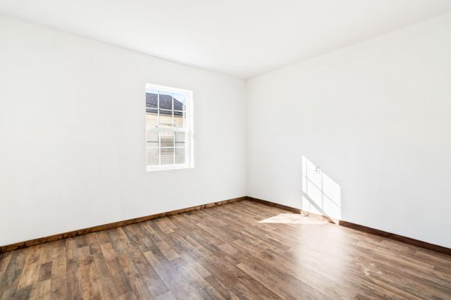 1526 W View Street, Athens, TN 37303