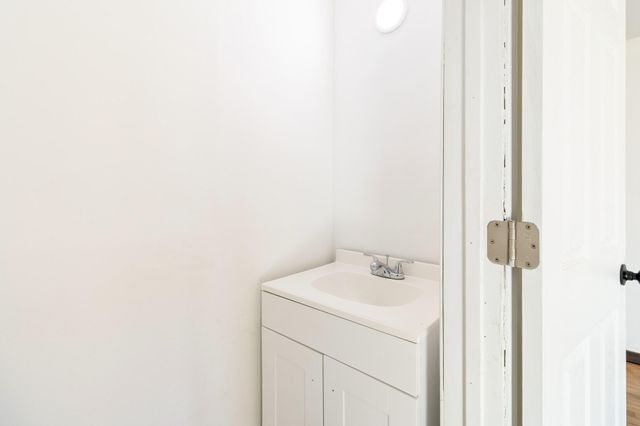 1526 W View Street, Athens, TN 37303