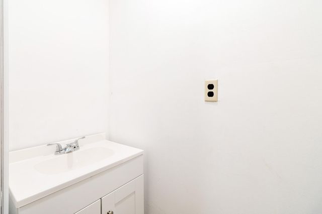 1526 W View Street, Athens, TN 37303