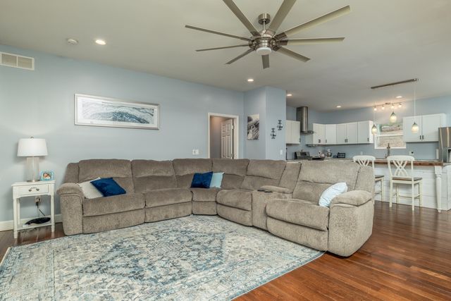 12697 Morehead Road, Wallingford, KY 41093