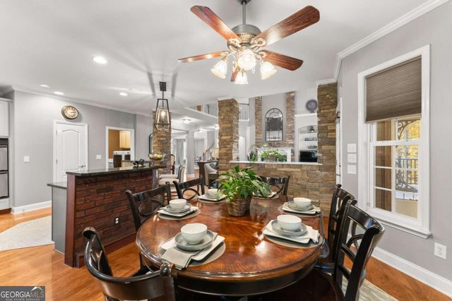 6380 Lake Oak Landing, Cumming, GA 30040