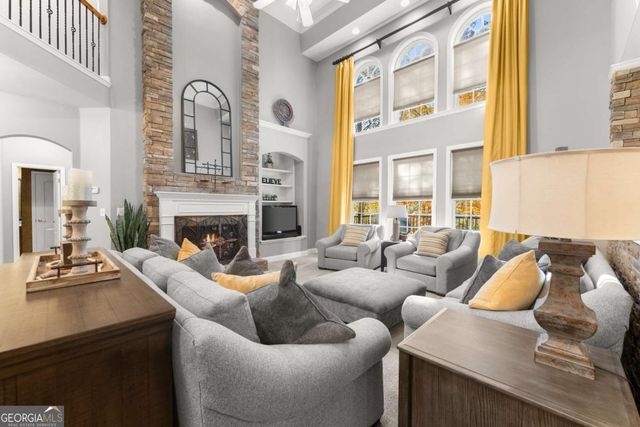 6380 Lake Oak Landing, Cumming, GA 30040