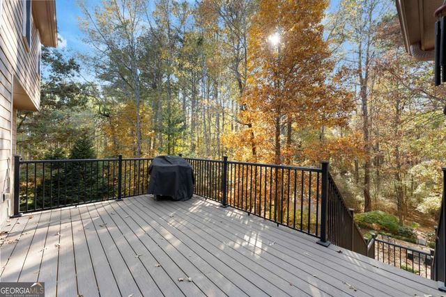 6380 Lake Oak Landing, Cumming, GA 30040