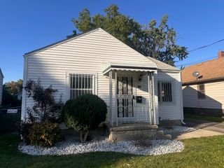 616 Pettibone Avenue, Flint, MI 48507