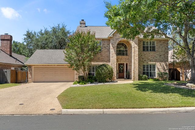 42 Courtside Cir, San Antonio, TX 78216