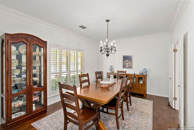 42 Courtside Cir, San Antonio, TX 78216