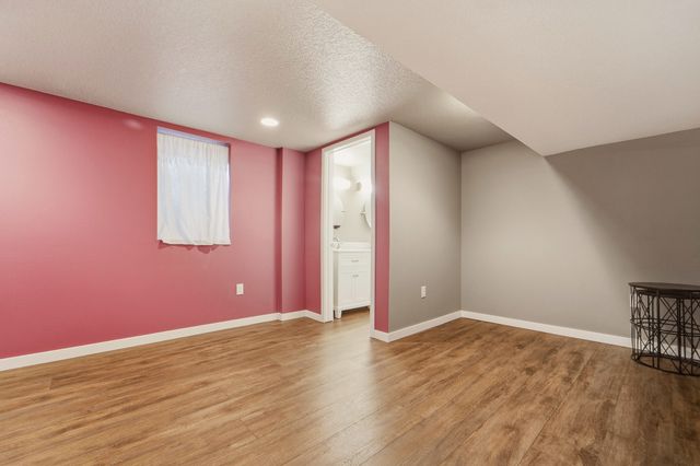 3518 Brinkwood Road, Des Moines, IA 50310