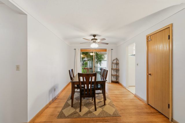 3518 Brinkwood Road, Des Moines, IA 50310