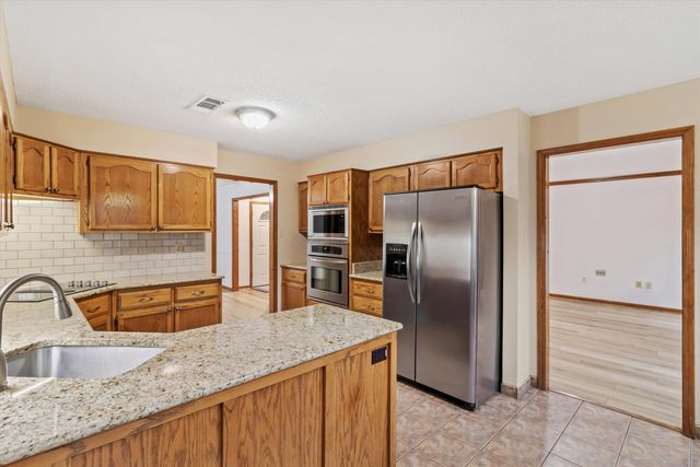 121 HARMON CV, Brighton, TN 38011