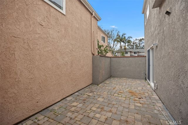 22516 Lake Forest Lane, Lake Forest, CA 92630