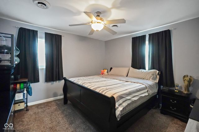 90 Crestwood Drive, Mooresville, IN 46158