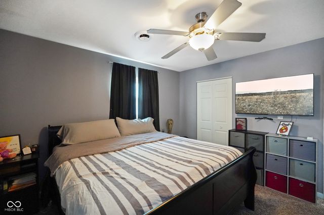 90 Crestwood Drive, Mooresville, IN 46158