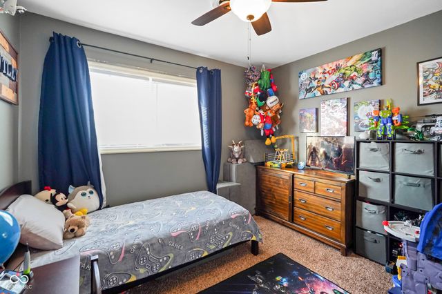 90 Crestwood Drive, Mooresville, IN 46158