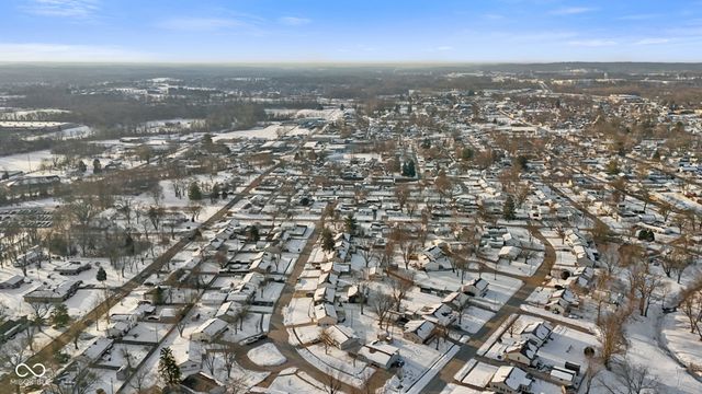 90 Crestwood Drive, Mooresville, IN 46158