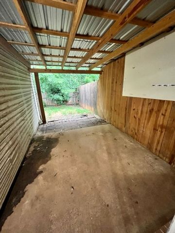 2712 Point West Street, Fayetteville, AR 72704