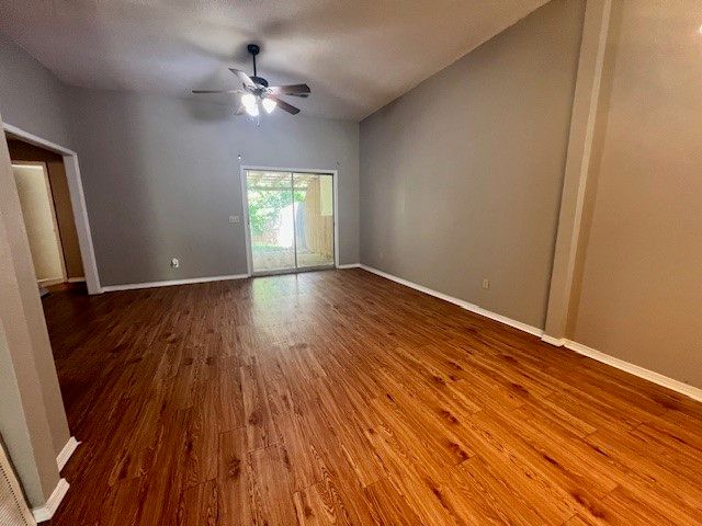 2712 Point West Street, Fayetteville, AR 72704
