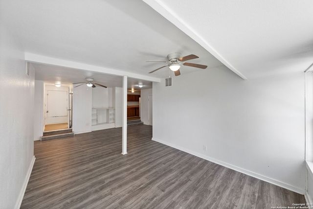 2792 woodcrest, Canyon Lake, TX 78133