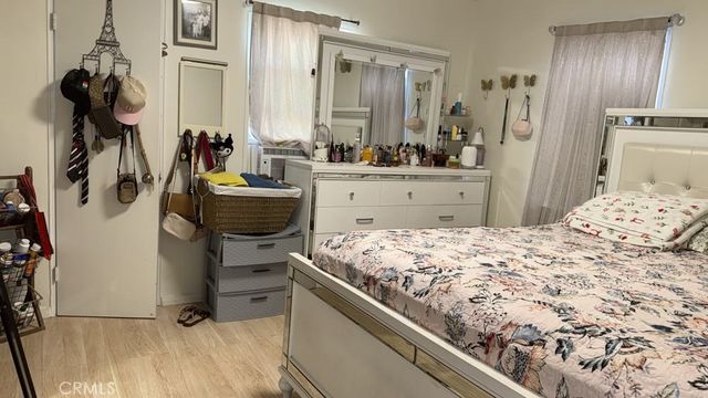 749 -751 E 84th Street, Los Angeles, CA 90001