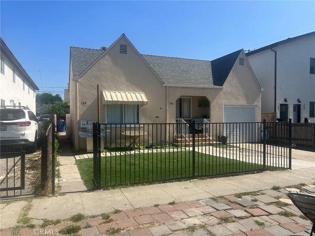 749 -751 E 84th Street, Los Angeles, CA 90001