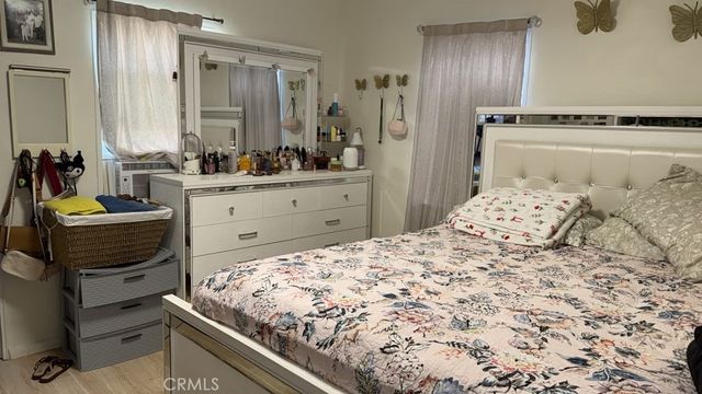 749 -751 E 84th Street, Los Angeles, CA 90001