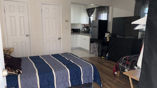749 -751 E 84th Street, Los Angeles, CA 90001