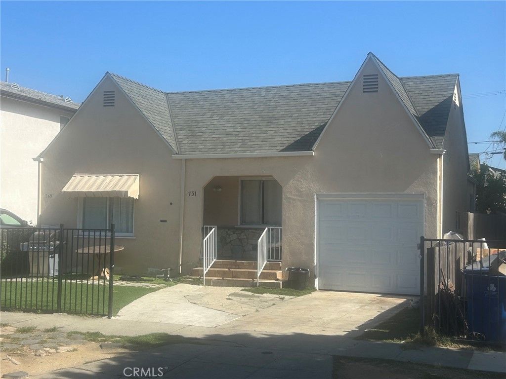 749 -751 E 84th Street, Los Angeles, CA 90001