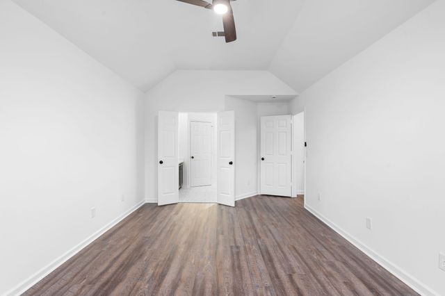 105 Horseshoe Ct, Mount Juliet, TN 37122