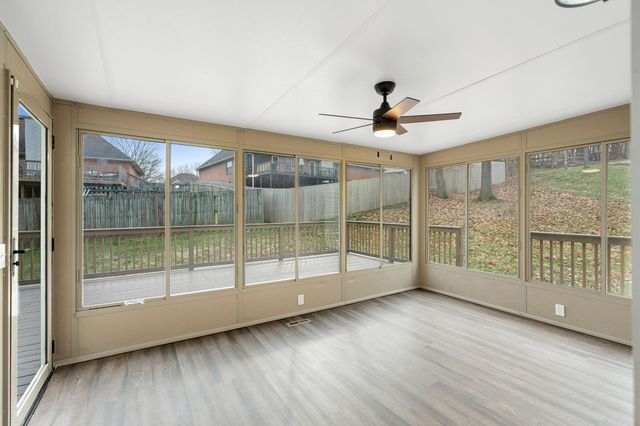 105 Horseshoe Ct, Mount Juliet, TN 37122