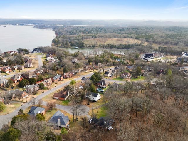 105 Horseshoe Ct, Mount Juliet, TN 37122