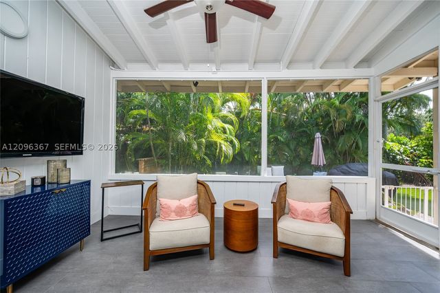 3635 S Le Jeune Rd 3635, Coral Gables, FL 33134