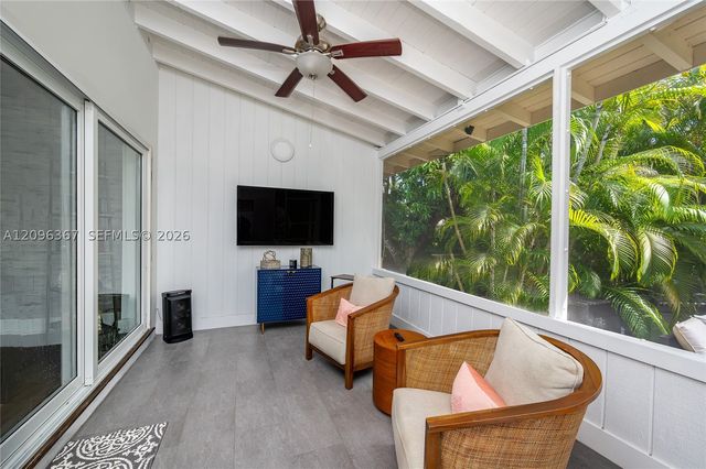 3635 S Le Jeune Rd 3635, Coral Gables, FL 33134