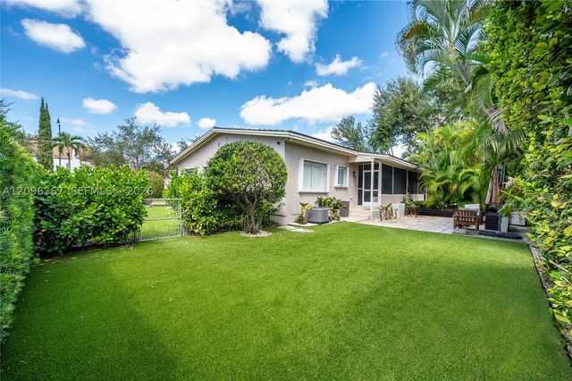 3635 S Le Jeune Rd 3635, Coral Gables, FL 33134