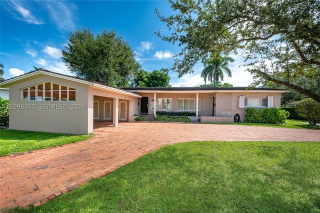 3635 S Le Jeune Rd 3635, Coral Gables, FL 33134